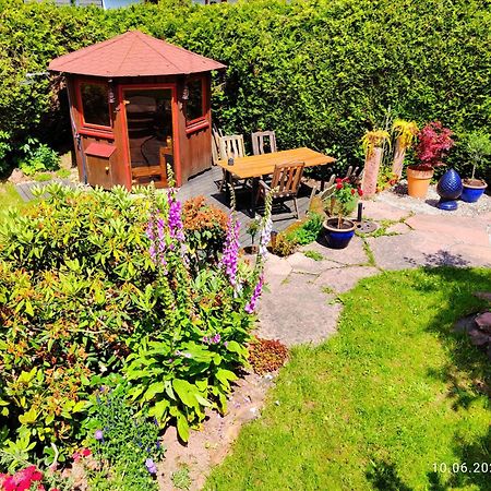 Ferienhaus Marre - Mit Grill, Feuerstelle Und Gartensauna Waldbrunn  Ngoại thất bức ảnh