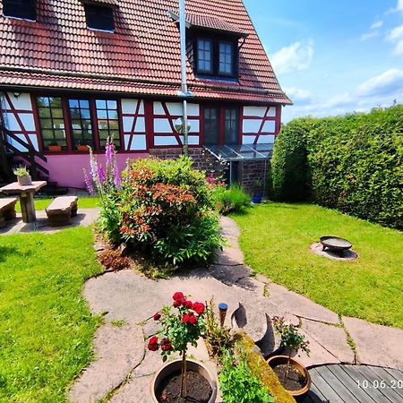 Ferienhaus Marre - Mit Grill, Feuerstelle Und Gartensauna Waldbrunn  Ngoại thất bức ảnh